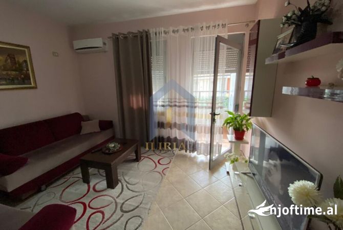 Shtepi me qera 2+1 ne Tirane - 600 Euro