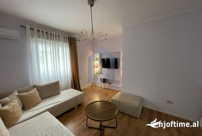 Shtepi me qera 1+1 ne Tirane - 500 Euro