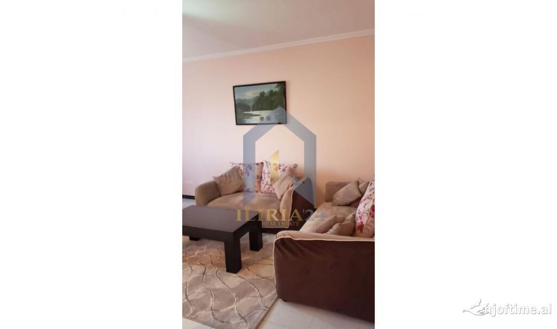 Shtepi ne shitje Apartament ne Tirane, 2+1, Mobilimi E mobiluar, Pagesa 91,000  Euro.