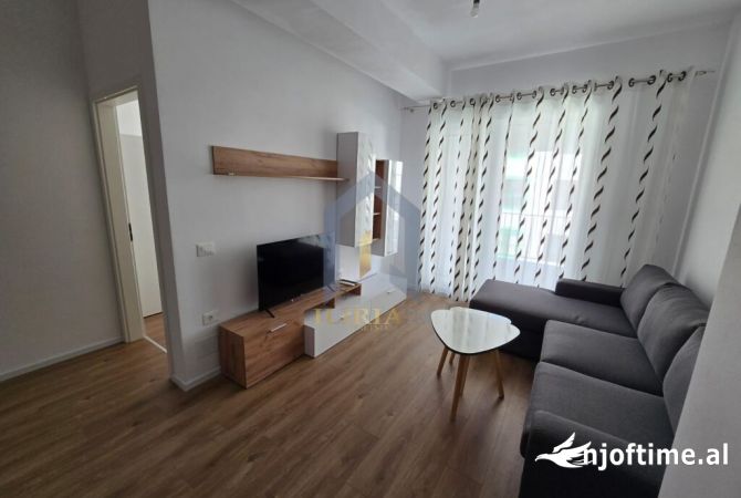 Shtepi me qera 1+1 ne Tirane - 400 Euro