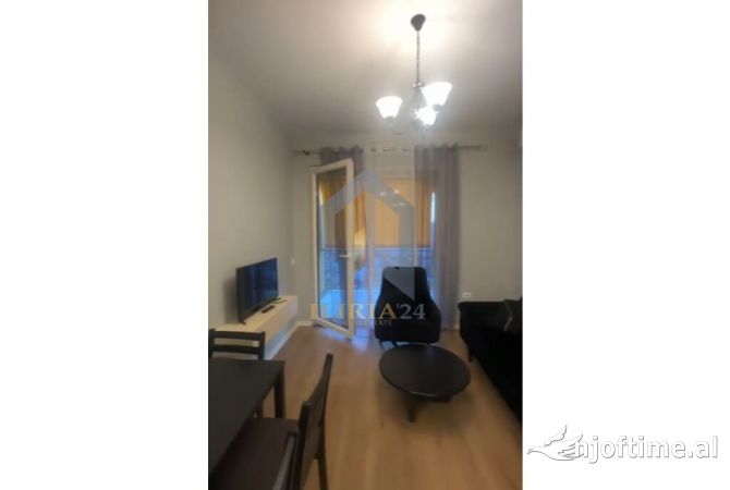 Shtepi me qera 1+1 ne Tirane - 400 Euro