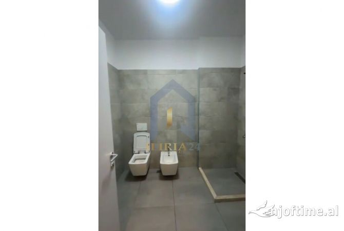 Shtepi me qera Apartament ne Tirane, 1+1, Mobilimi E mobiluar, Pagesa 400  Euro.