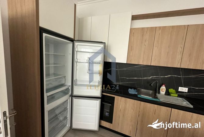 Shtepi me qera Apartament ne Tirane, 1+1, Mobilimi E mobiluar, Pagesa 650  Euro.