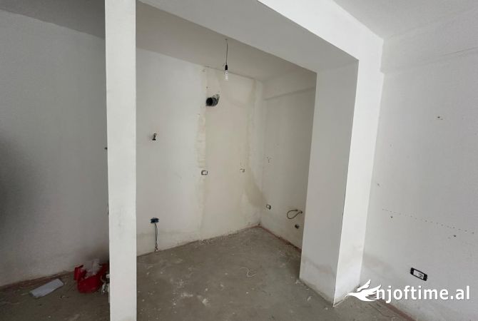 House for Sale 1+1 in Tirana - 115,000 Euro