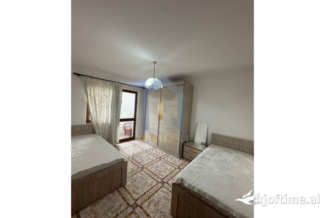 Shtepi me qera 3+1 ne Tirane - 550 Euro