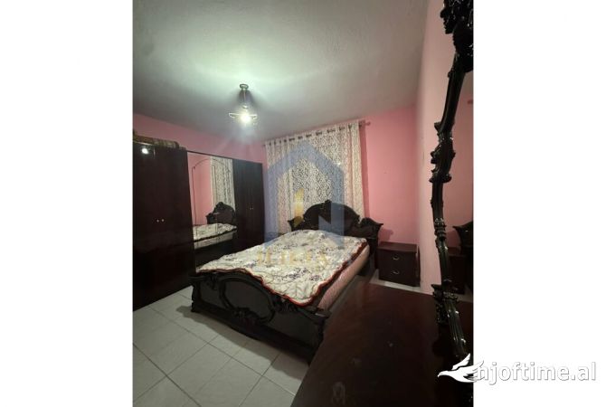 Shtepi me qera 2+1 ne Tirane - 500 Euro