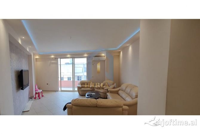 Shtepi me qera 2+1 ne Tirane - 550 Euro