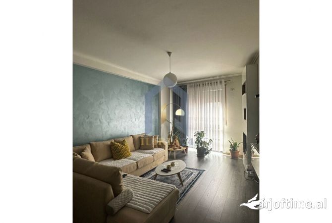 Shtepi ne shitje 3+1 ne Tirane - 160,000 Euro