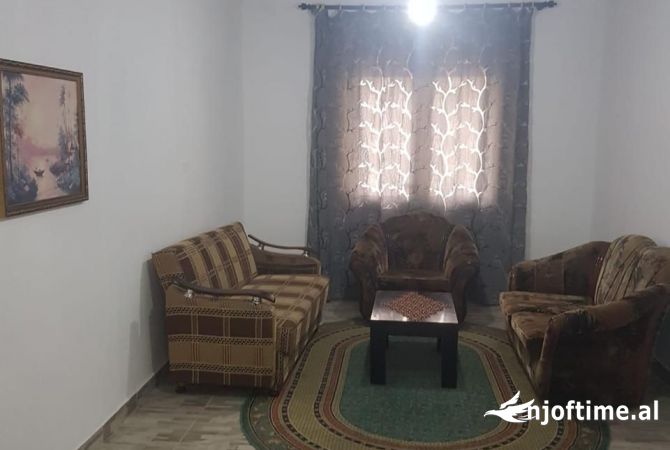 Shtepi me qera 1+1 ne Tirane - 30,000 Leke