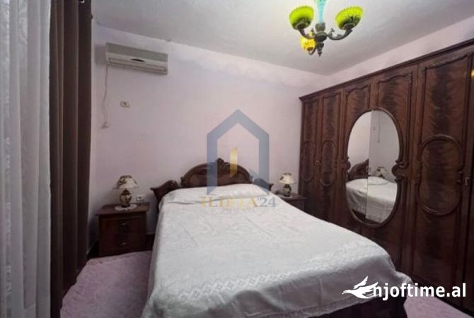 Shtepi me qera 2+1 ne Tirane - 450 Euro
