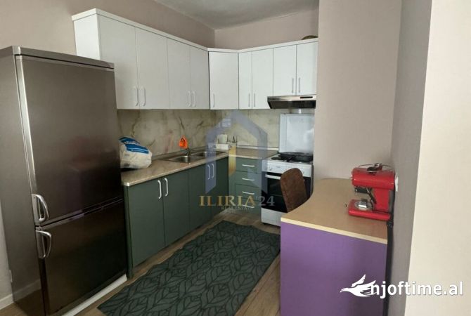 Shtepi me qera Apartament ne Tirane, 2+1, Mobilimi E mobiluar, Pagesa 450  Euro.