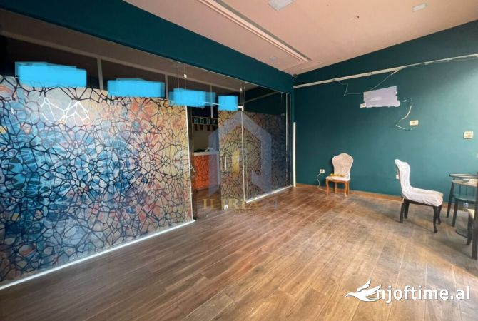 Ambient biznesi me qera 1+1 ne Tirane - 800 Euro