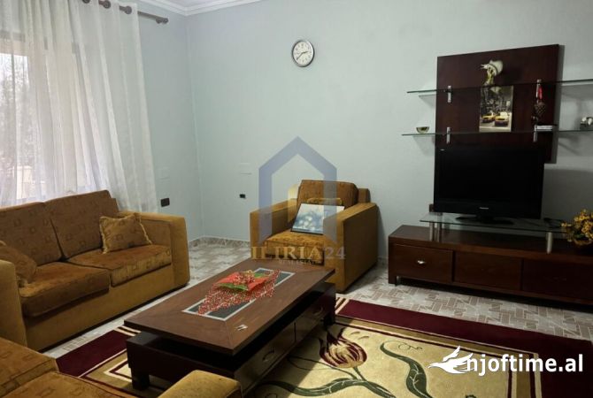Shtepi me qera 2+1 ne Tirane - 350 Euro
