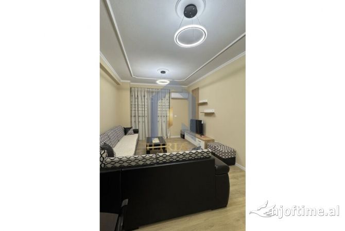 Shtepi me qera 1+1 ne Tirane - 700 Euro