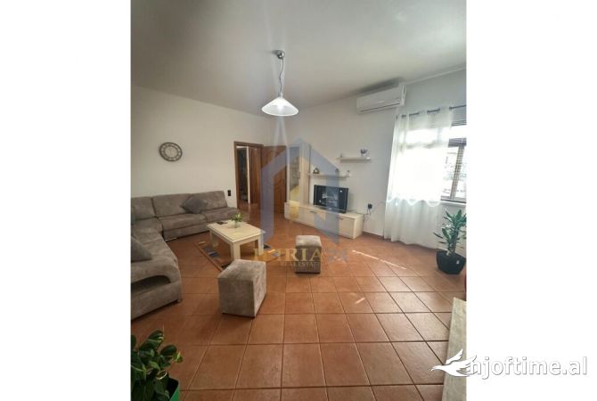 Casa in affitto 2+1 a Tirana - 500 Euro