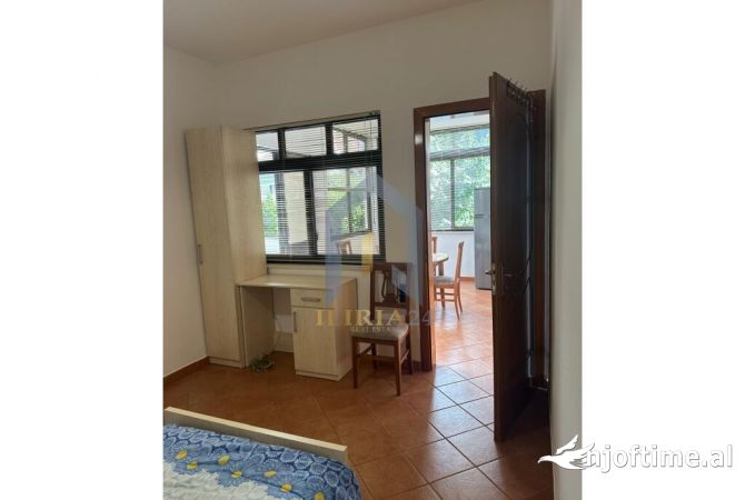 Shtepi me qera 2+1 ne Tirane - 500 Euro