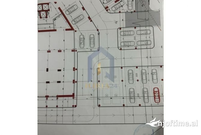 Ambient biznesi ne shitje 4+1 ne Tirane - 18,000 Euro