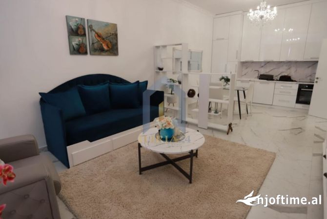 Shtepi me qera 1+1 ne Tirane - 800 Euro