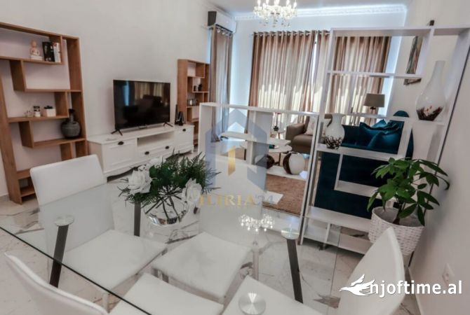 Shtepi me qera 1+1 ne Tirane - 800 Euro