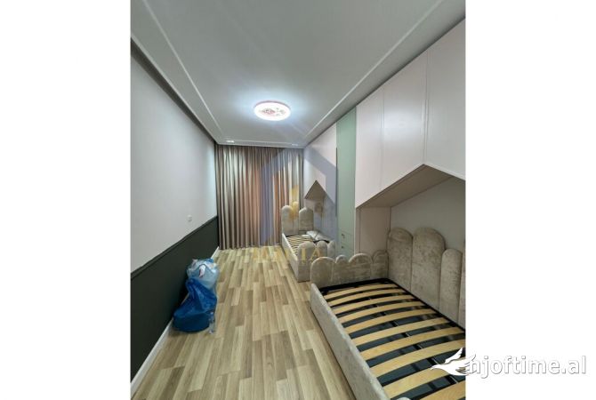 Shtepi ne shitje 2+1 ne Tirane - 230,000 Euro