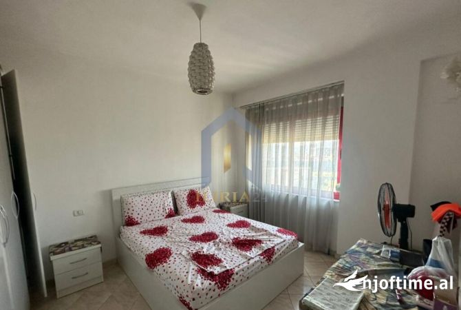 Shtepi me qera 2+1 ne Tirane - 500 Euro