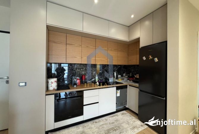 Shtepi ne shitje 2+1 ne Tirane - 230,000 Euro