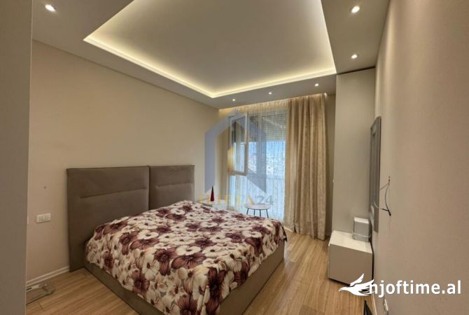 Shtepi ne shitje Apartament ne Tirane, 2+1, Mobilimi E mobiluar, Pagesa 230,000  Euro.