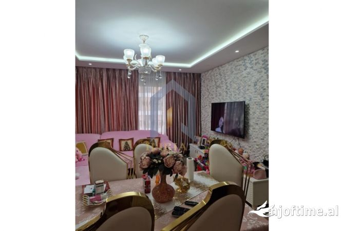 Shtepi ne shitje 1+1 ne Tirane - 186,000 Euro
