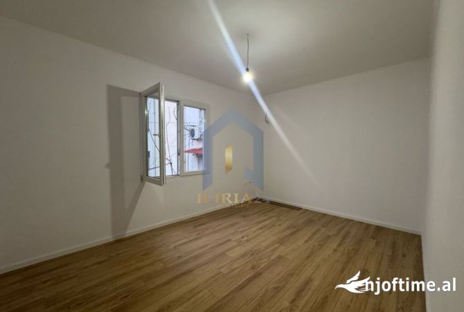 Shtepi ne shitje 2+1 ne Tirane - 129,000 Euro