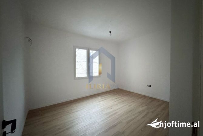 Shtepi ne shitje 2+1 ne Tirane - 129,000 Euro