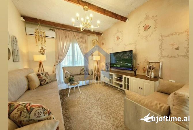 Shtepi ne shitje 2+1 ne Tirane - 173,000 Euro