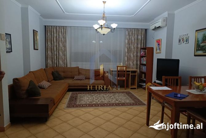 Shtepi me qera 1+1 ne Tirane - 580 Euro