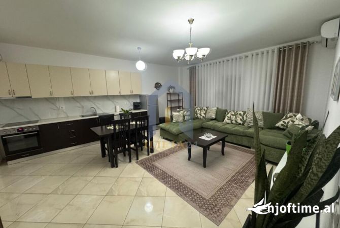 Shtepi me qera 2+1 ne Tirane - 550 Euro
