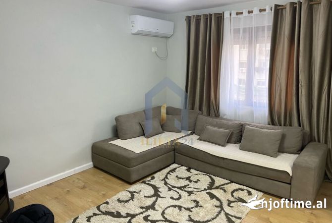 Shtepi me qera 1+1 ne Tirane - 550 Euro