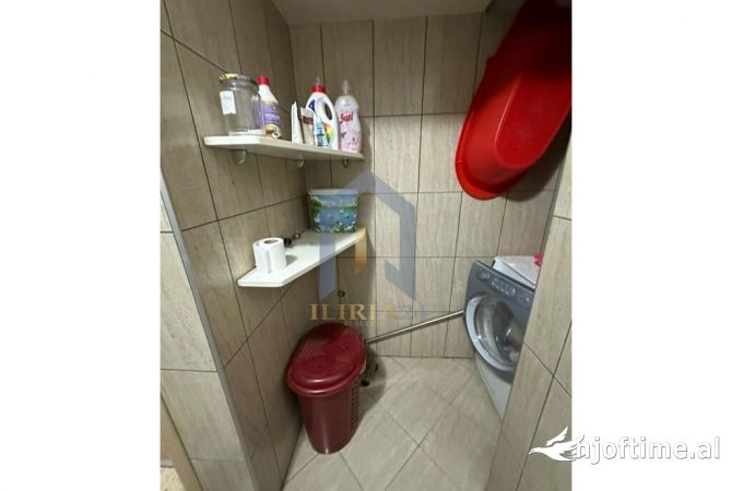 Shtepi ne shitje 1+1 ne Tirane - 100,000 Euro