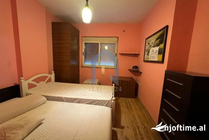 Shtepi ne shitje 1+1 ne Tirane - 100,000 Euro