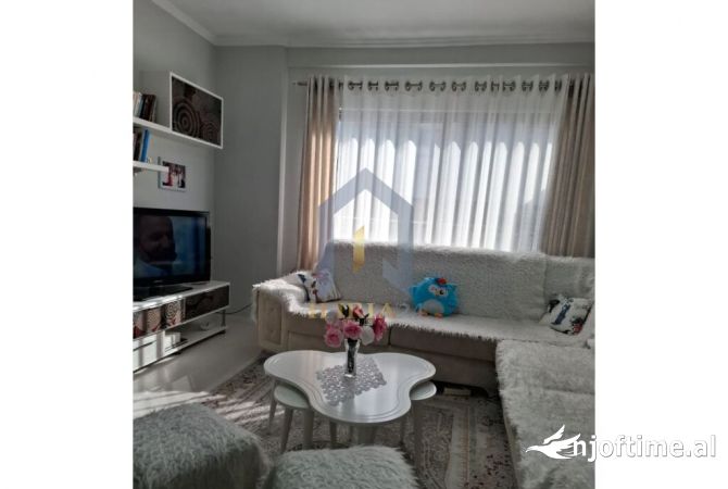 Shtepi ne shitje 3+1 ne Tirane - 197,000 Euro