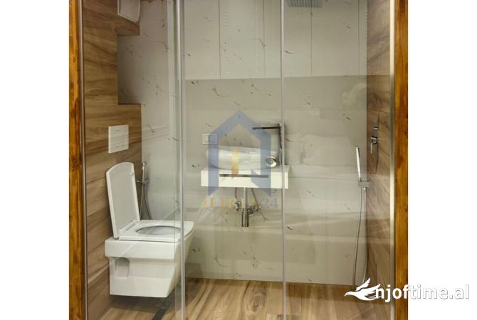 Shtepi me qera Apartament ne Tirane, 2+1, Mobilimi E mobiluar, Pagesa 700  Euro.