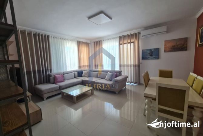 Shtepi me qera 3+1 ne Tirane - 800 Euro