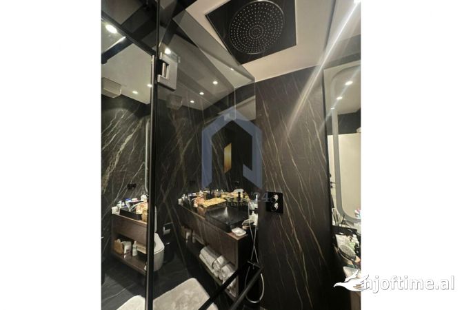 Shtepi me qera Apartament ne Tirane, 2+1, Mobilimi E mobiluar, Pagesa 1,500  Euro.