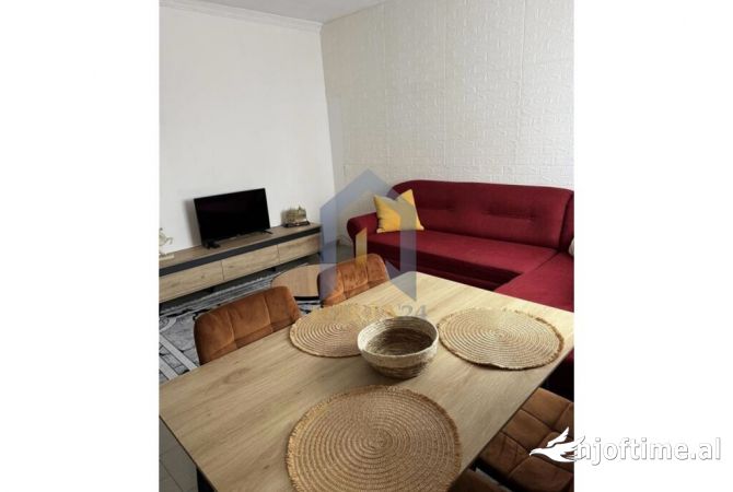 Shtepi me qera 1+1 ne Tirane - 500 Euro