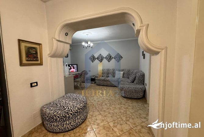 Shtepi ne shitje 2+1 ne Tirane - 120,000 Euro
