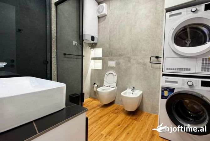 Shtepi me qera Apartament ne Tirane, 2+1, Mobilimi E mobiluar, Pagesa 750  Euro.