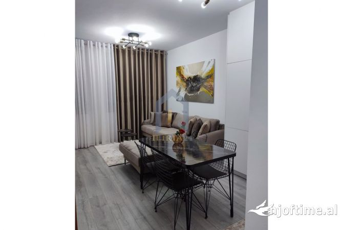 Shtepi me qera 1+1 ne Tirane - 399 Euro