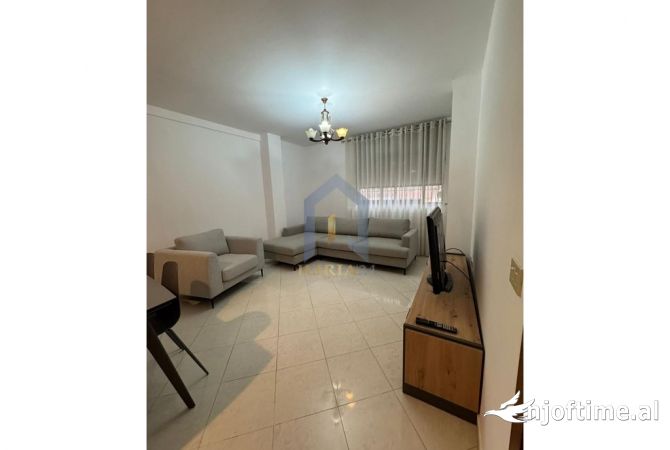 Shtepi me qera 1+1 ne Tirane - 500 Euro