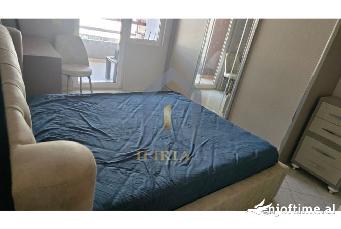 Shtepi me qera Apartament ne Tirane, 1+1, Mobilimi E mobiluar, Pagesa 350  Euro.