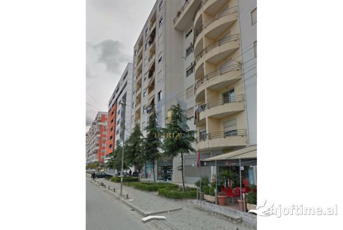 Shtepi me qera 2+1 ne Tirane - 350 Euro