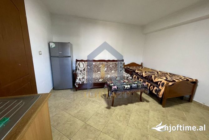 Shtepi me qera 1+1 ne Tirane - 230 Euro