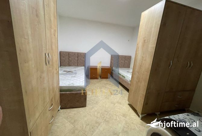 Shtepi me qera 1+1 ne Tirane - 230 Euro