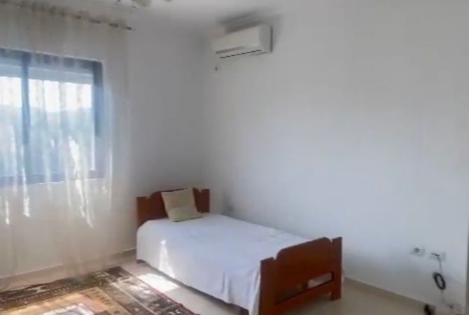 Shtepi me qera 3+1 ne Tirane - 600 Euro